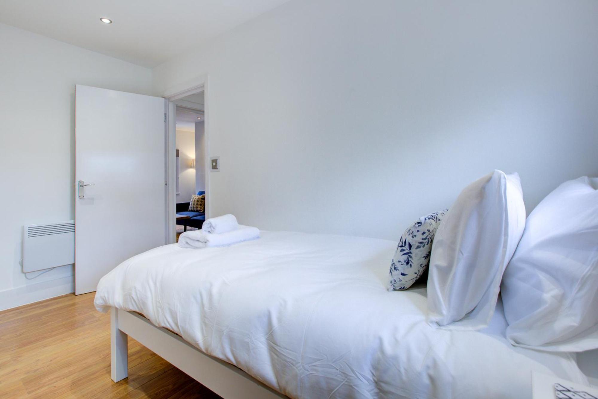 Wonderful Two-Bedroom Apartment London Exterior photo